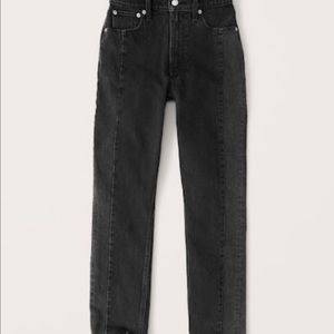 Abercrombie and Fitch The Mom Jeans size 33